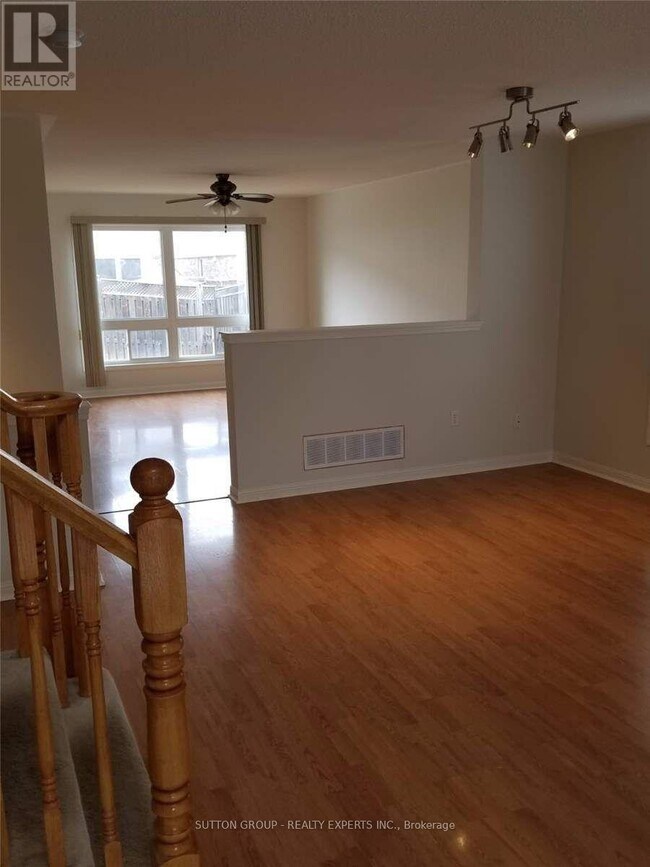 Photo - 69 Botavia Downs Dr