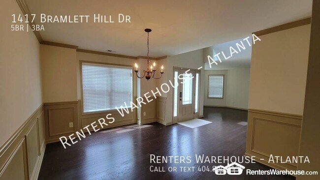 Spacious 5 Bedroom home in Lawrenceville