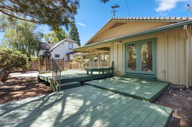 Photo - 2325 Homestead Pl