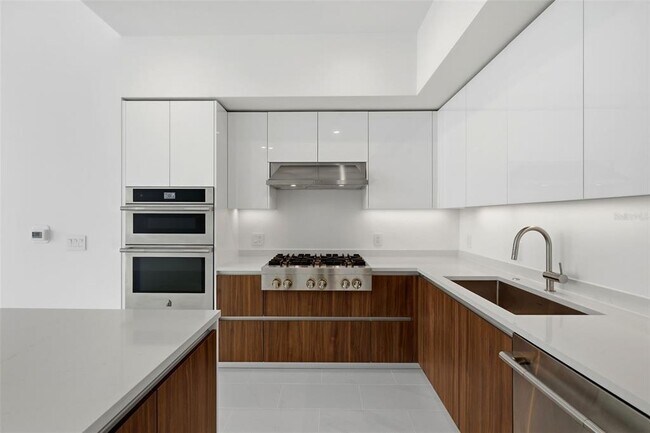 Photo - 400 Central Ave Unit 1903