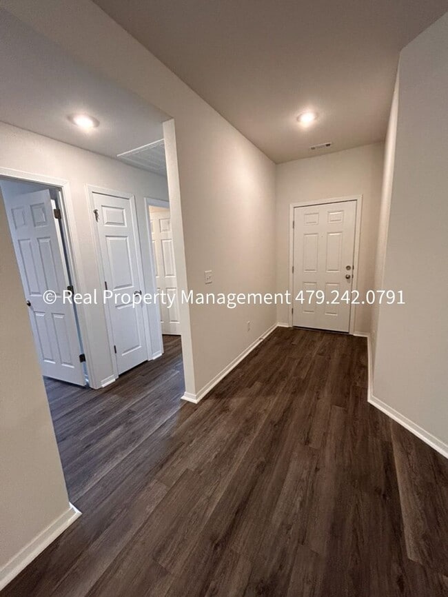 Photo - 10638 Cedar Wy