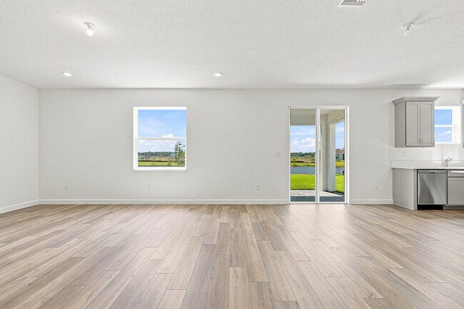 Photo - 3202 Spanish Cedar Pl