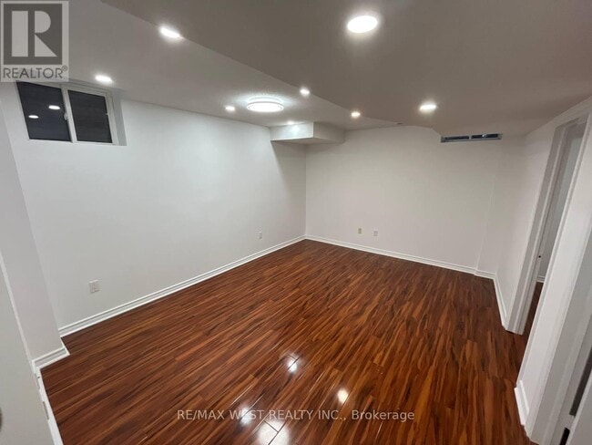 Photo - 157 Hollywood Hill Cir