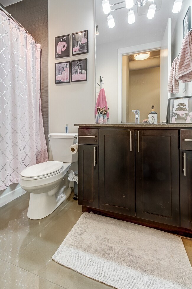 Photo - 112 Benton St