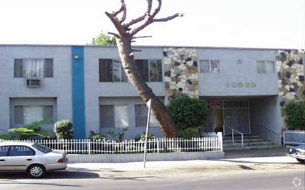 Floralita Apartments - Floralita Apartments
