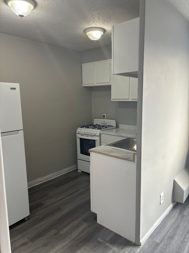 Photo - 600A LLC