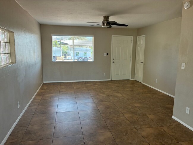 Photo - Spacious 4 BR 2BA w/ Large Lot in Paradise Valley!! Located at 36th St and Greenway