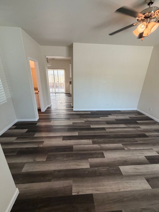 1327 Belmont Dr
