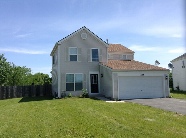 Building Photo - 3103 Meadowsedge Ln