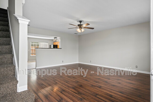 415 Shoshone Pl