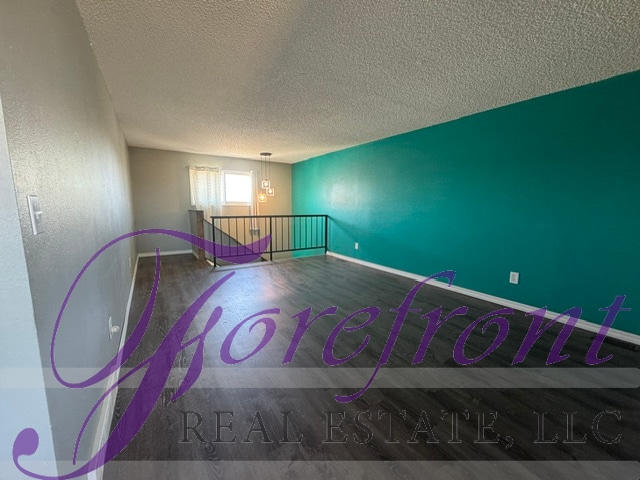 Photo - 1384 Sweetwater Rd