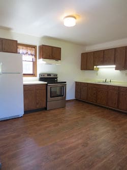 Cocina de la unidad 4 - 300 Ashland St Unidad 4