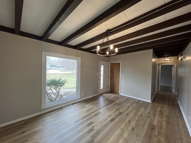 Building Photo - 20101 Good Hope Rd