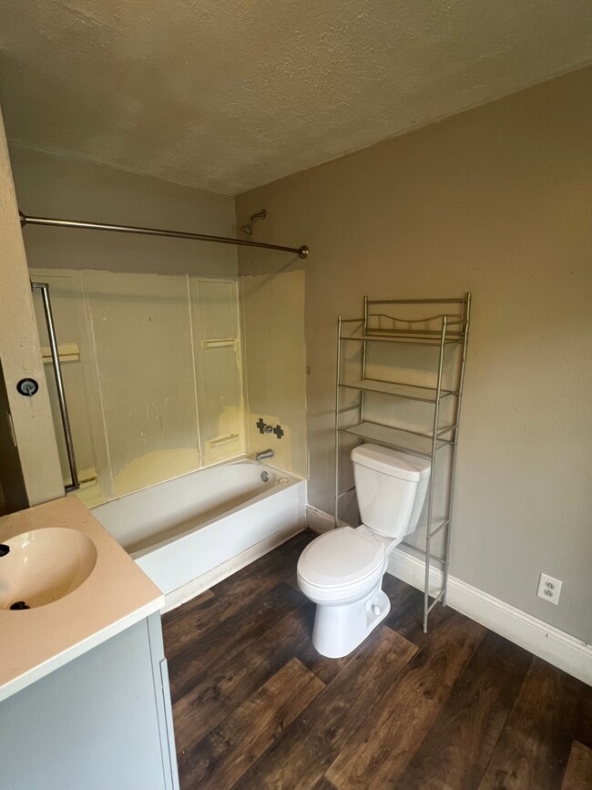 Photo - 57801 Moorewin Dr
