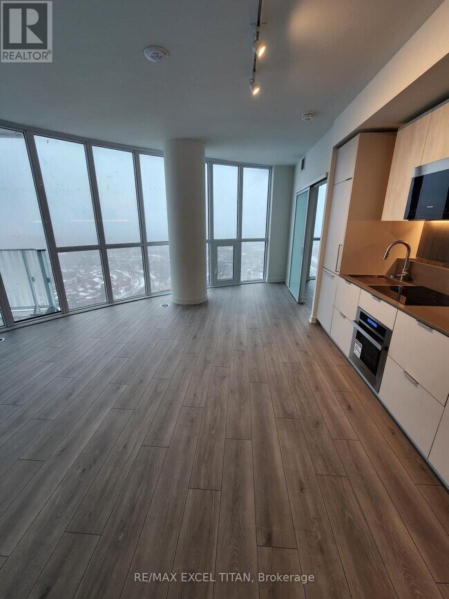 Photo - 1 Fairview Rd E Unit 1803