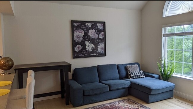 Building Photo - 17580 NW Springville Rd Unit G 20