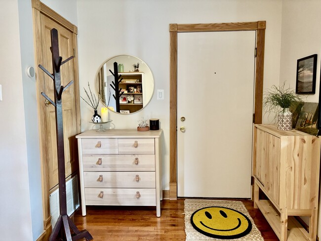 Photo - 4411 N Sacramento Ave