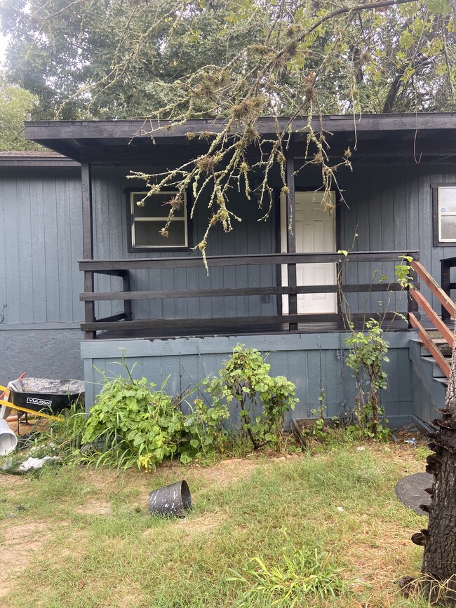 Photo - 1630 Big Oak Dr House