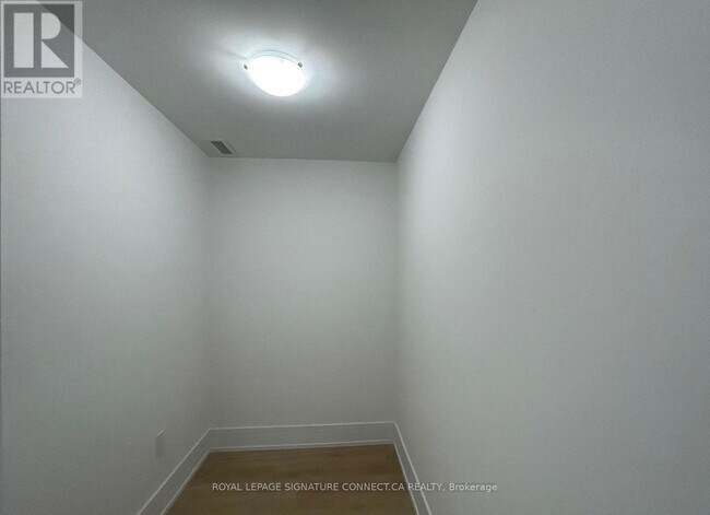 Photo - 206 King St W Unit 1303