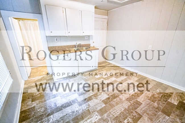 Photo - 527 Water St