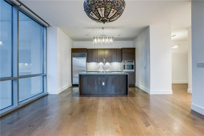 Victory Park Apartments For Rent Dallas Tx Forrent Photo 2200 Victory Ave Unit 1207