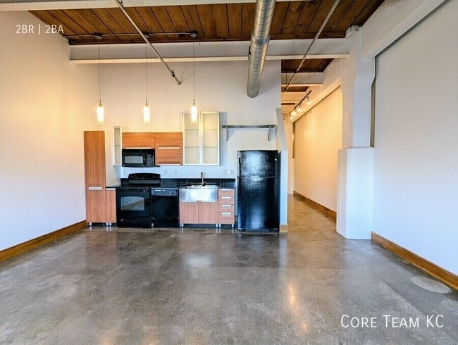 Photo - 382 W 22nd St Unit 603