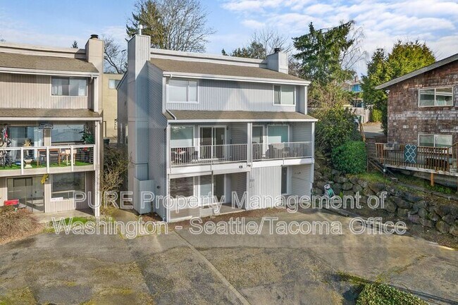 Photo - 3306 Lake Washington Blvd N Unit Apt 1