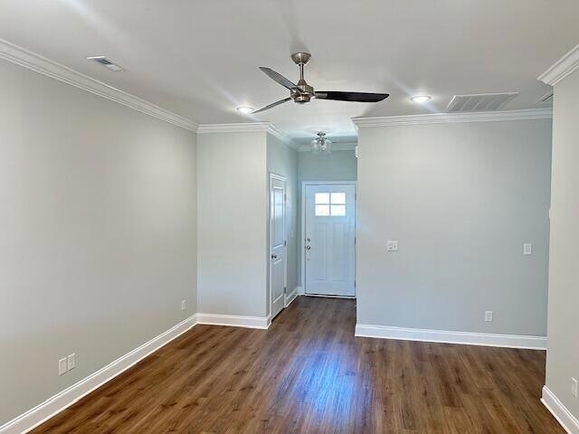 Photo - 403 NE Bellingham Dr