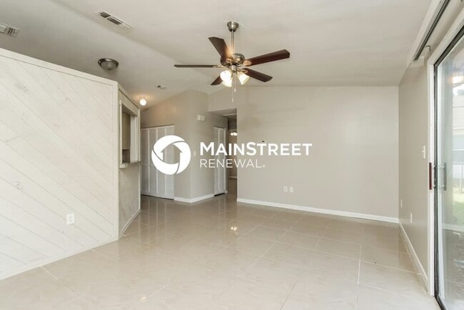 Photo - 3 Bedroom Pet-Friendly Home in Palm Bay, FL with Main Street Renewal