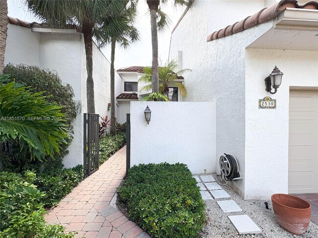 Photo - 2530 Windsor Way Ct