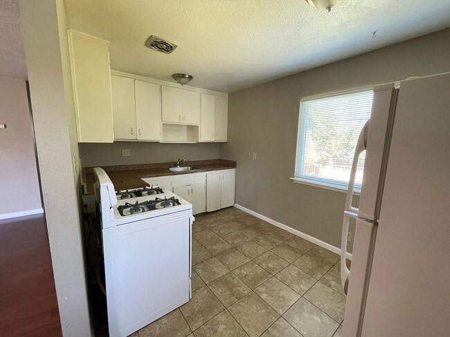 7535 Cook Ave Unit A
