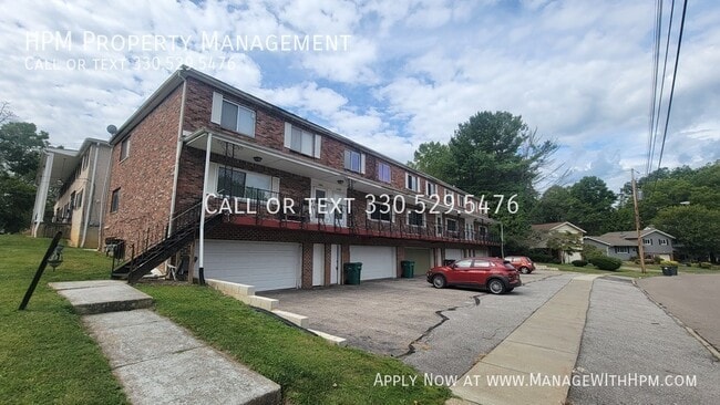 Building Photo - 1688 Karg Dr Rental