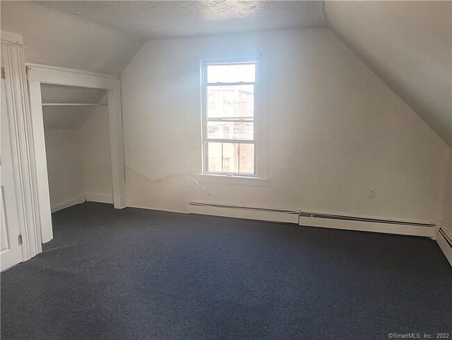 Photo - 23 Morgan Ave Unidad 3