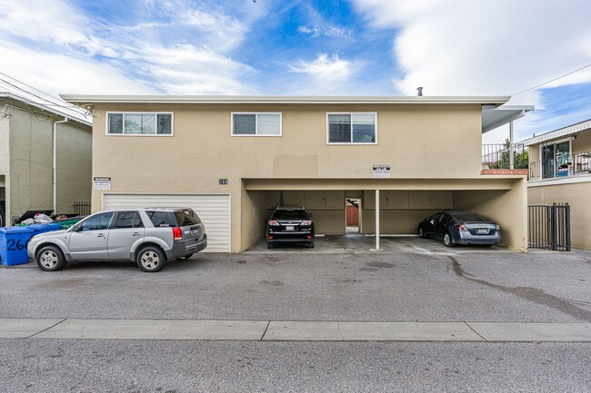 Photo - 248 Greendale Way Unit 03