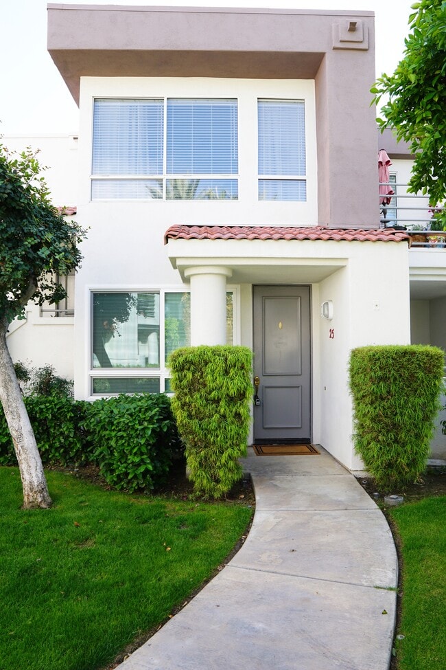 Photo - 401 El Cielo Rd