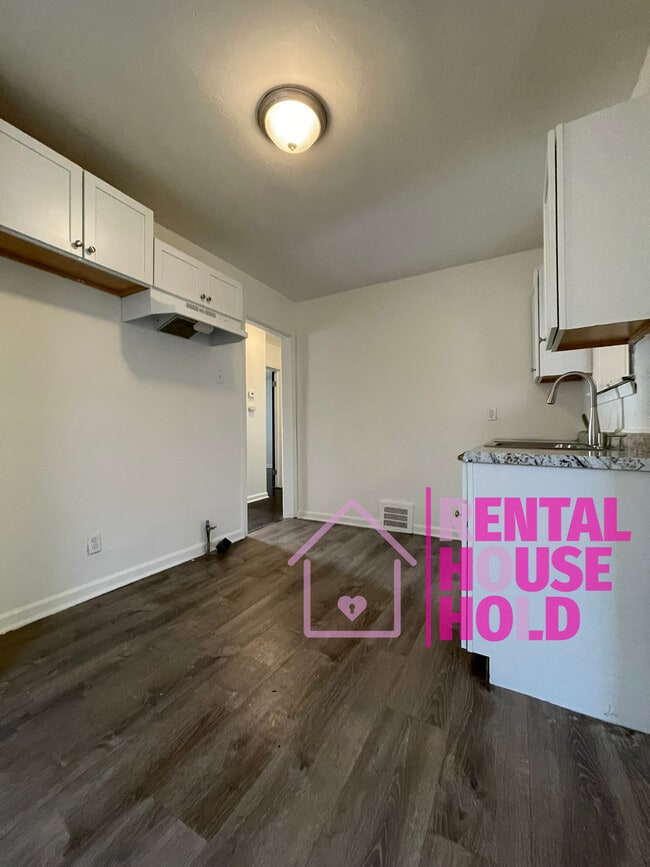 Photo - 12511 Whitehill St