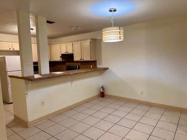 Photo - 1111 Shiloh Dr Unit 6A