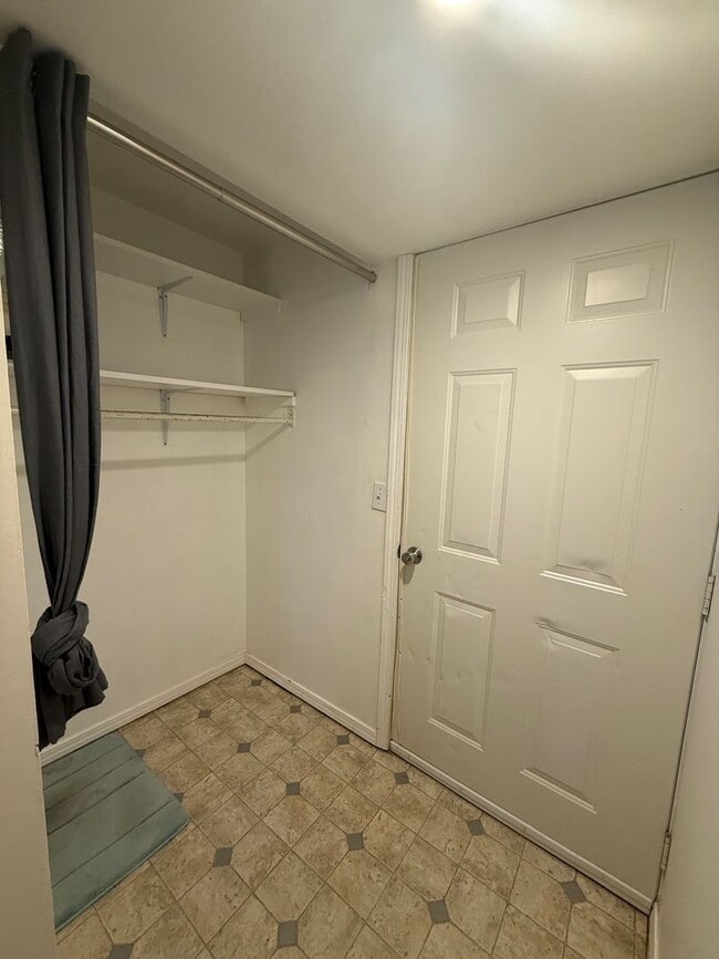 Photo - 215-229 S Chelan Ave. Unit 229 F