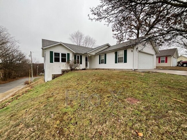 Photo - 2430 E Manitou St