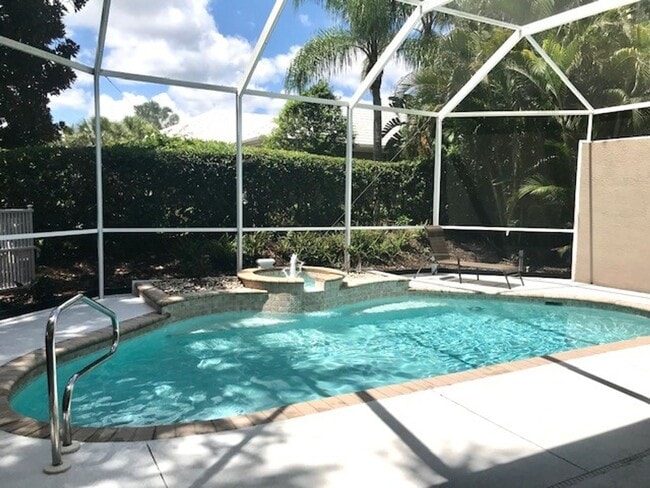 ANNUAL 2/2 + DEN AND HEATED POOL- ROSEDAL... - ANNUAL 2/2 + DEN AND HEATED  POOL- ROSEDAL... House