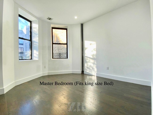 Photo - 1103 Carroll Street