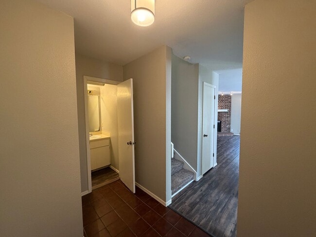 Photo - Belknap/Barton Unidad 2811 Barton Ave