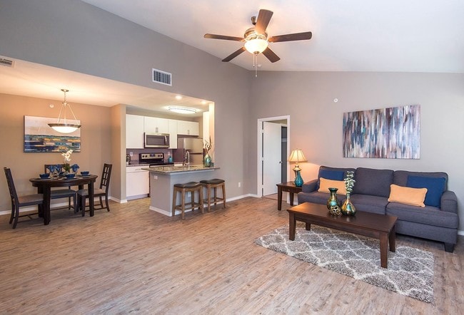 Carrollton Park Of North Dallas Apartments For Rent in