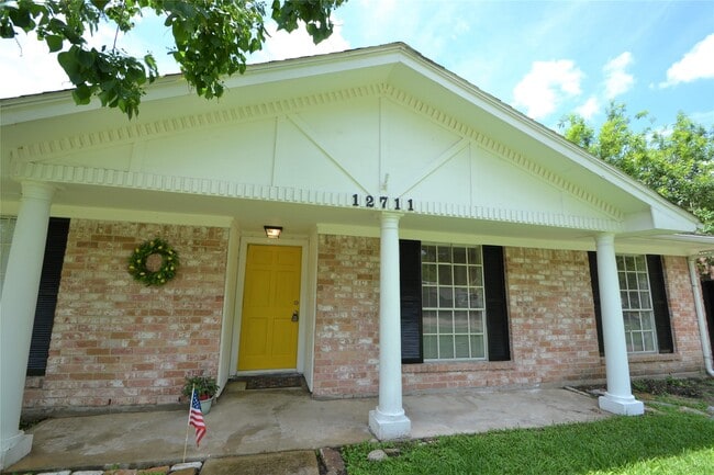 Photo - 12711 Westleigh Dr