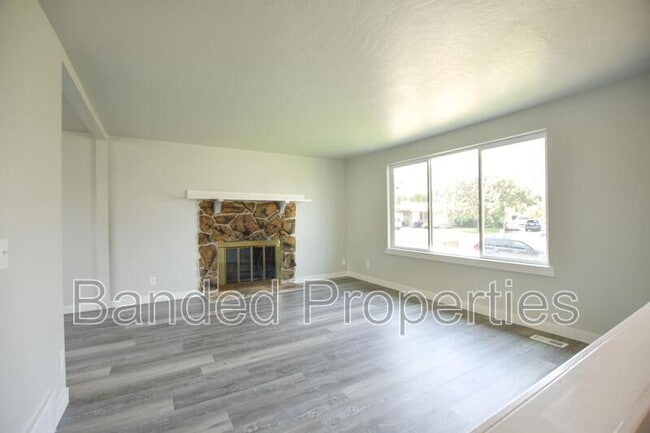 Photo - 3635 S 6265 W