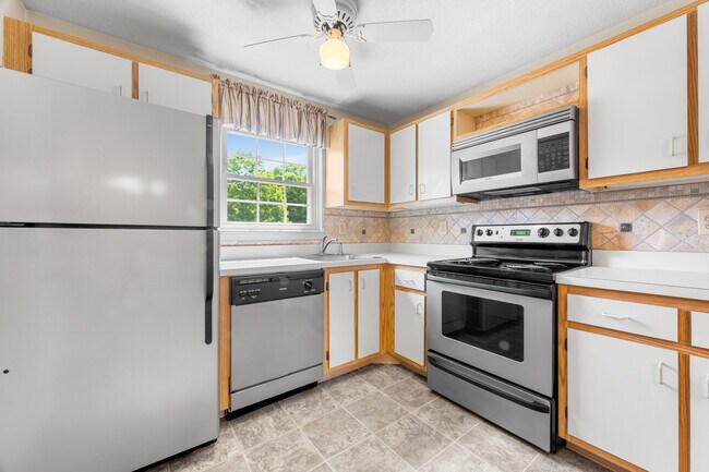 Photo - 50 Crystal Ln Unidad A