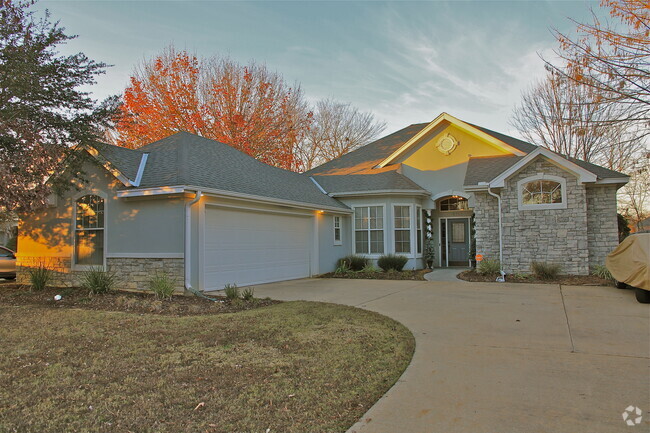 Building Photo - 8713 ROBINS LOOK CT Rental