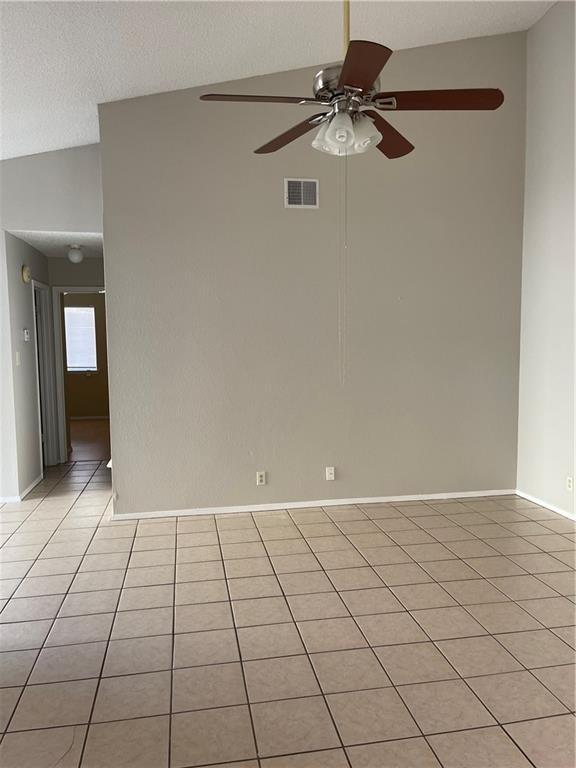 Photo - 8704 Pineridge Dr
