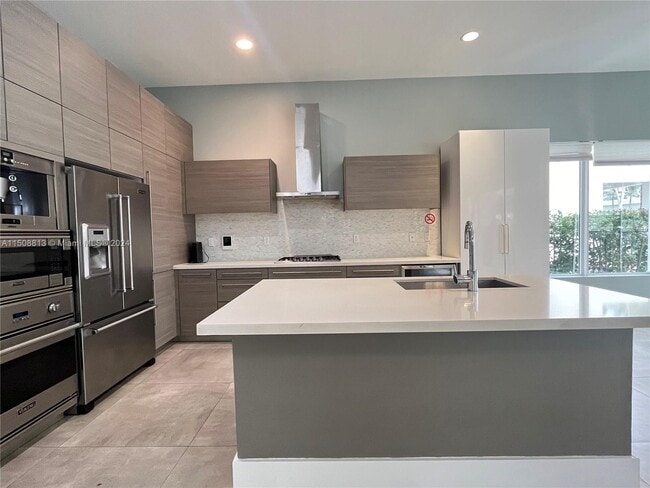 Photo - 19025 Atlantic Blvd