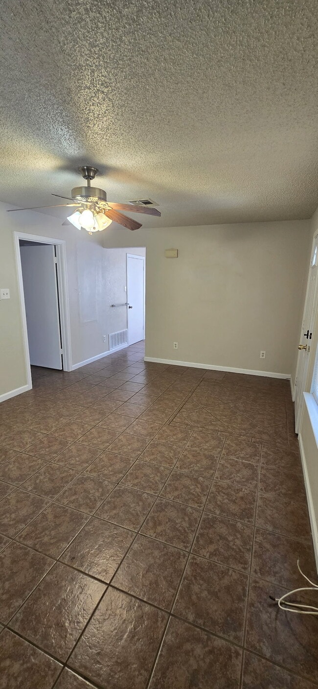 591 Bosque Bend Ln